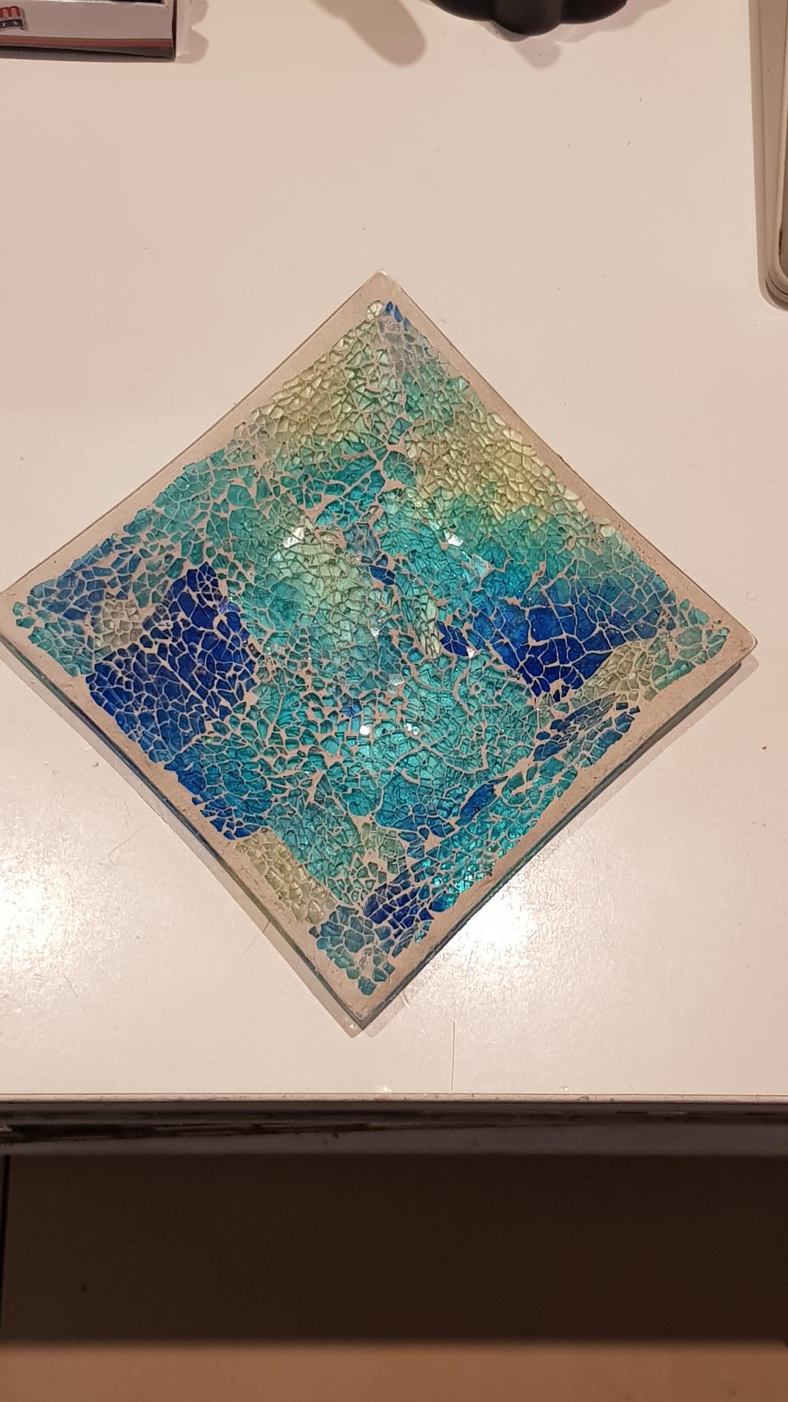 decorative_mosaic_plate_6_shimmering_sea_pac105m