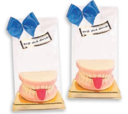 funsch_2330_gebiss___bouche